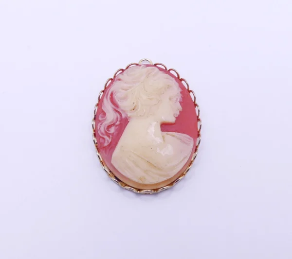 Cameo Pendant