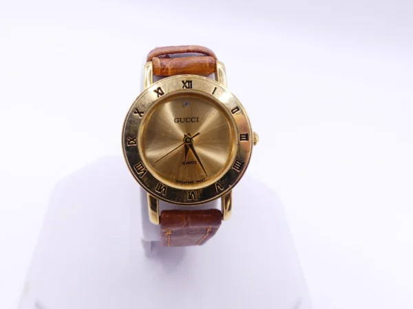 Gucci Genuine Leather Watch - Image 2