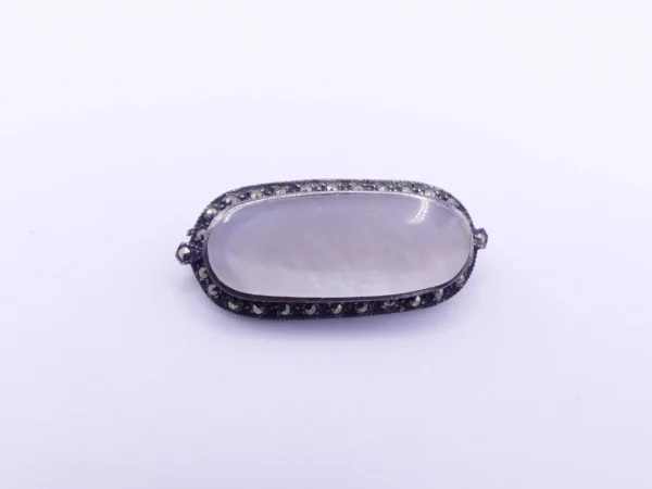 Vintage Mother Of Pearl Brooch