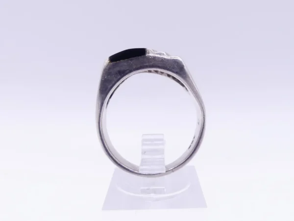 "B" Signed Native Onyx Sterling Silver Ring - Image 2